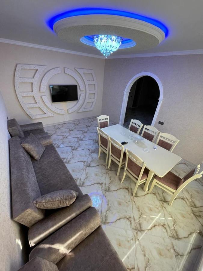 Willa Friend'S House Qəbələ Zewnętrze zdjęcie