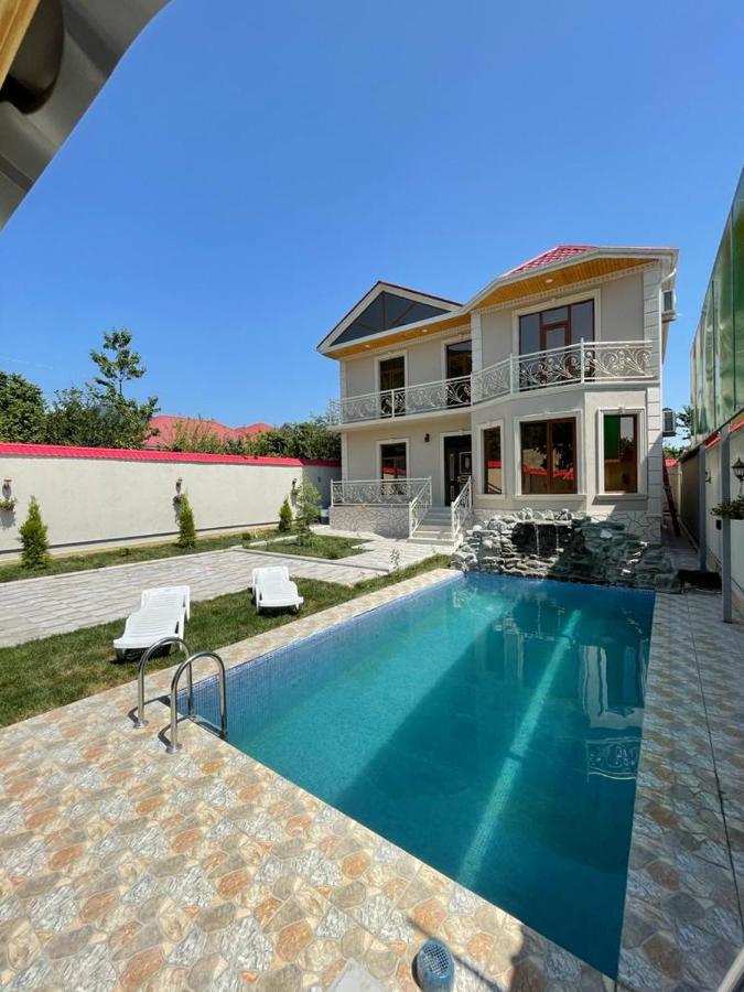 Willa Friend'S House Qəbələ Zewnętrze zdjęcie